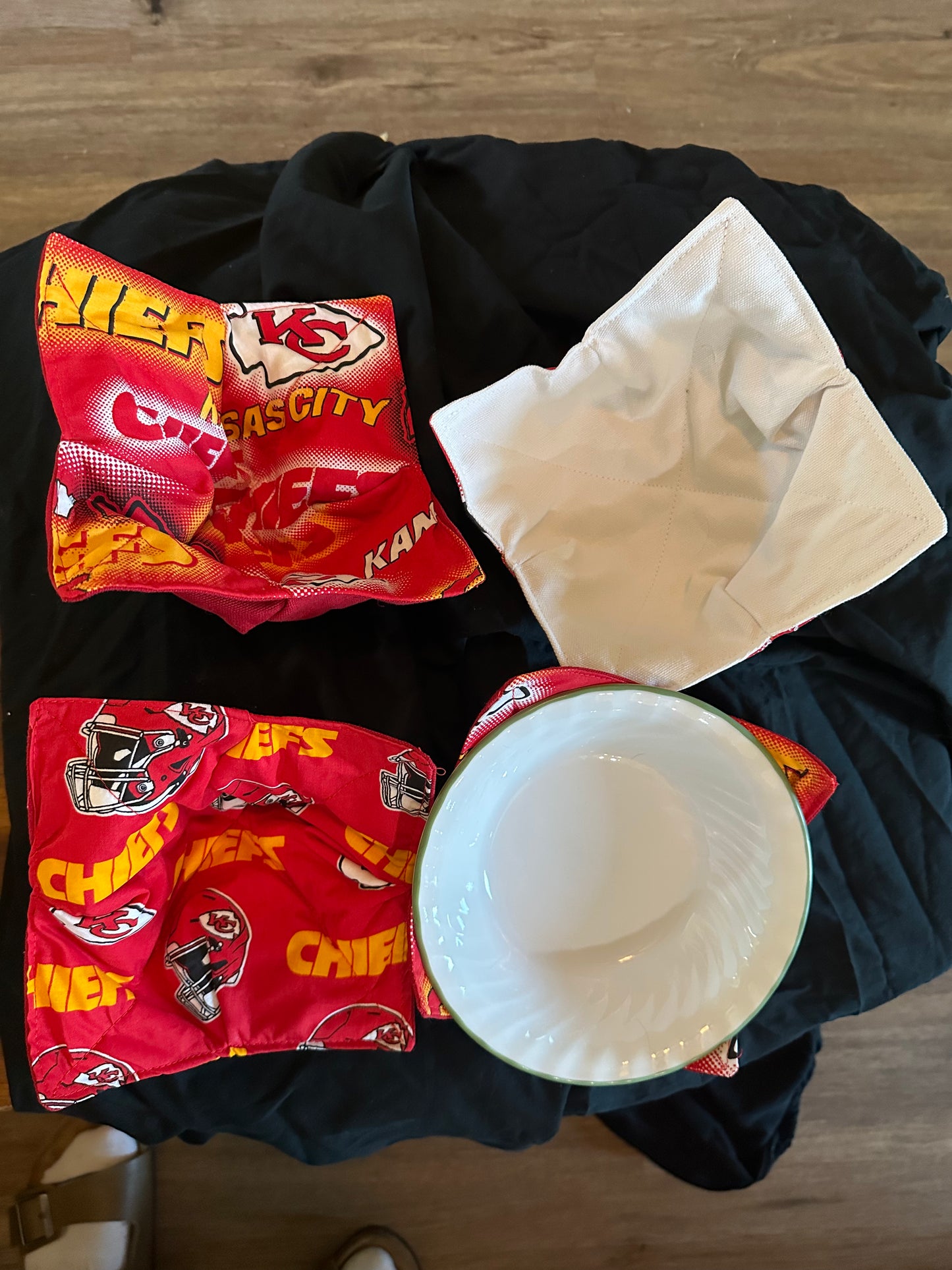 KC Chiefs bowl cozies