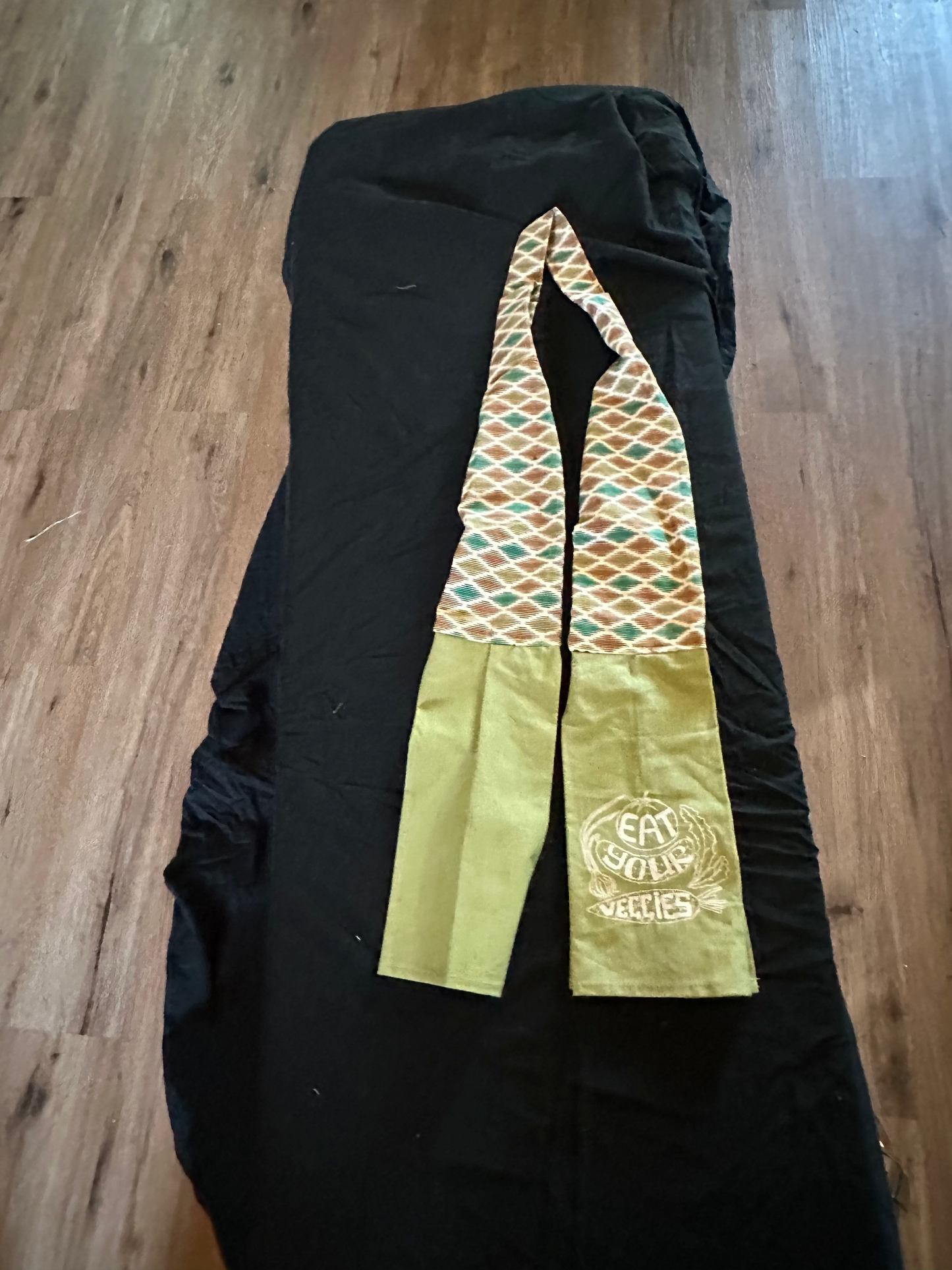 Green Eat Your Veggies Kitchen Boa