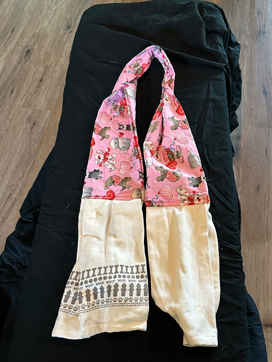 Puppy love Valentines Kitchen Boa